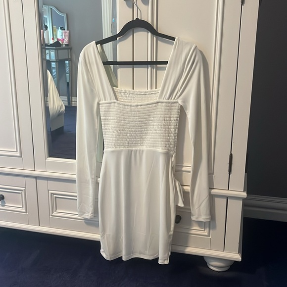 Lovers and Friends Mini Long Sleeve Dress - Picture 2 of 3